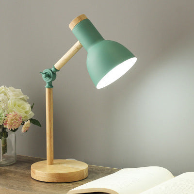 Desk lamp